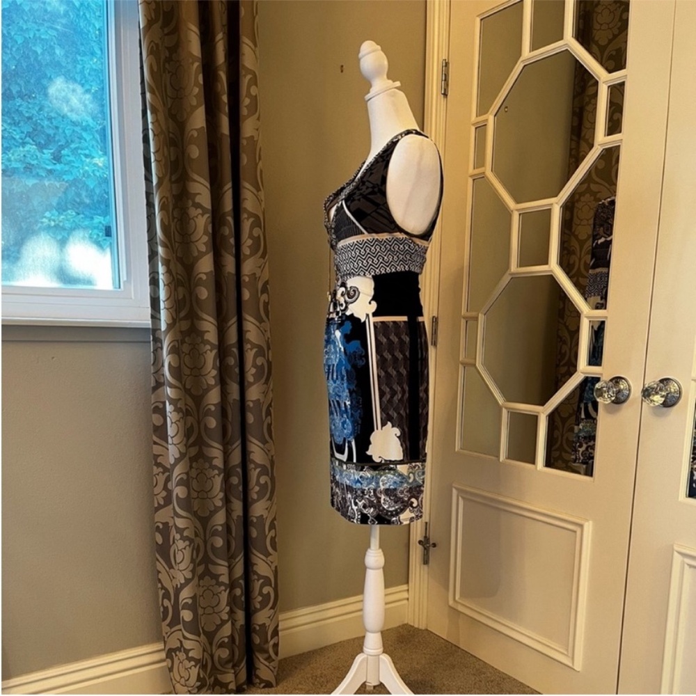 Hale Bob Art Deco Blue, White and Black Patterned V-Neck Dress Stretchy - Large - Picture 2 of 5